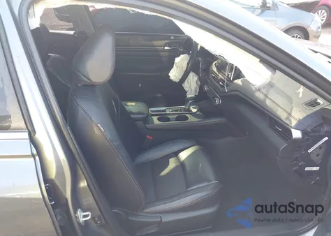 2019 Nissan Altima 2.5 Sr z USA, uszkodzony, nr VIN 1N4BL4CV2KC142274